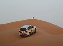 香港一名休班警察疑被困柬埔寨诈骗园区 亮出警察证后才脱困 警务处处长：他是安全的 已派人飞去救援